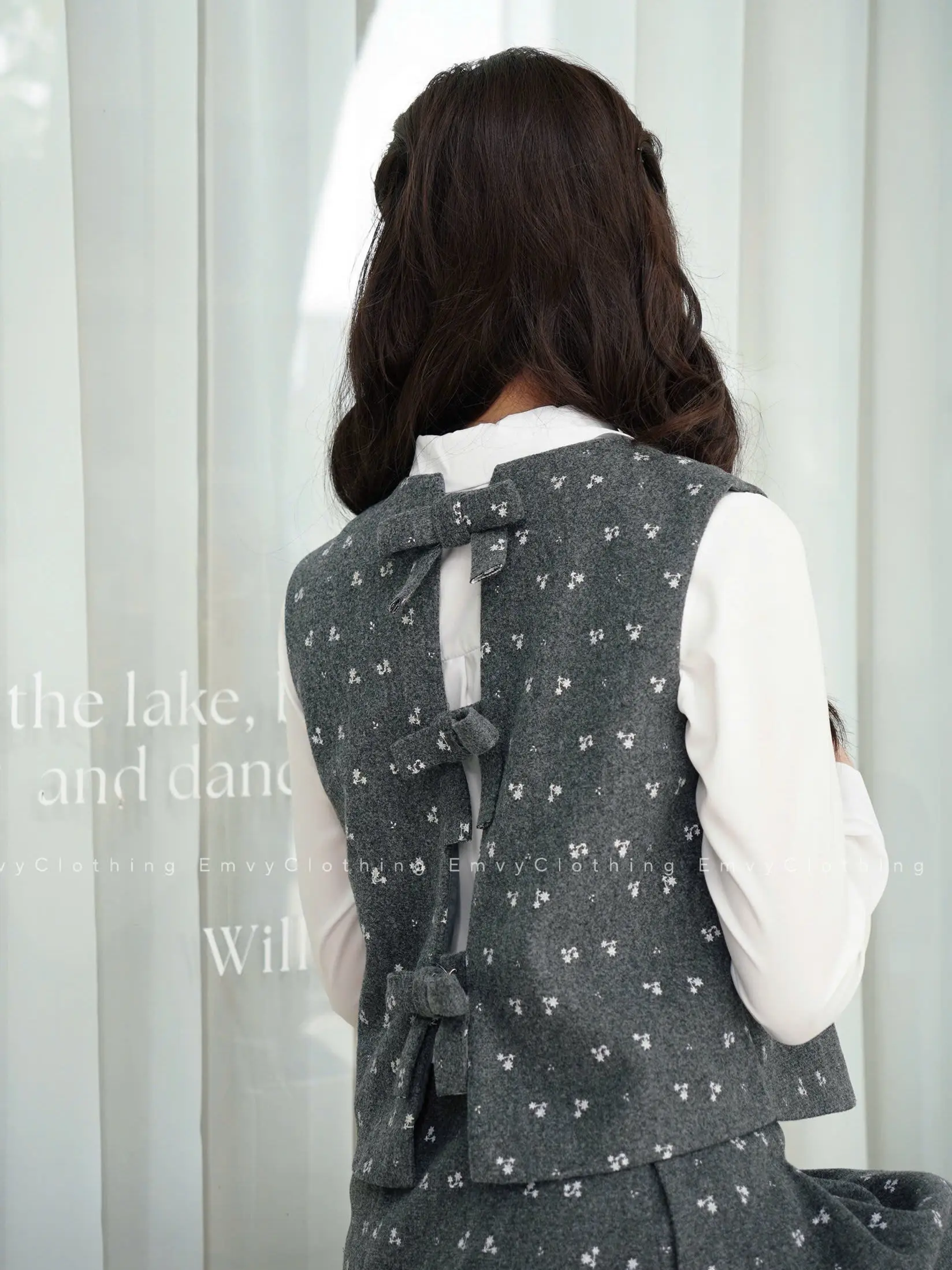 EV111-EmvyClothing Set bộ nhiều chi tiết chất dạ ép in hoa nhí thanh lịch tiểu thư nhiều chi tiết tinh tế chất liệu dạ ép mềm mại in hoa nhí thanh lịch phù hợp cho nhiều dịp | BigBuy360 - bigbuy360.vn