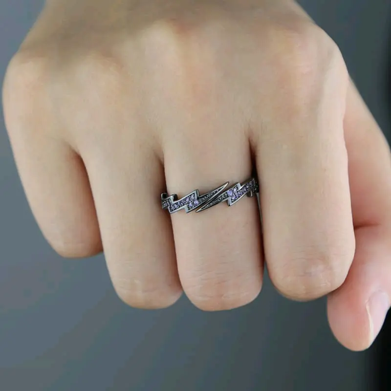 Cincin Elegan Desain Thunderbolt Black and White (Adjustable) Hadiah 5