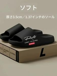 男女兼用EVAサンダル、軽量で柔らかい厚底ソールを採用した快適な履き心地のアウトドア・室内兼用フットウェア、旅行や日常使いにも適したオールシーズン対応のカジュアルシューズ