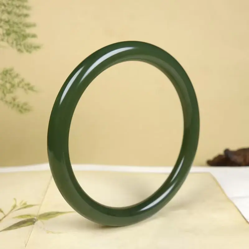 Jade Lady "Cangshan Green" Qiemo Jade Graceful Rounded Bracelet – 7.6mm Diameter
