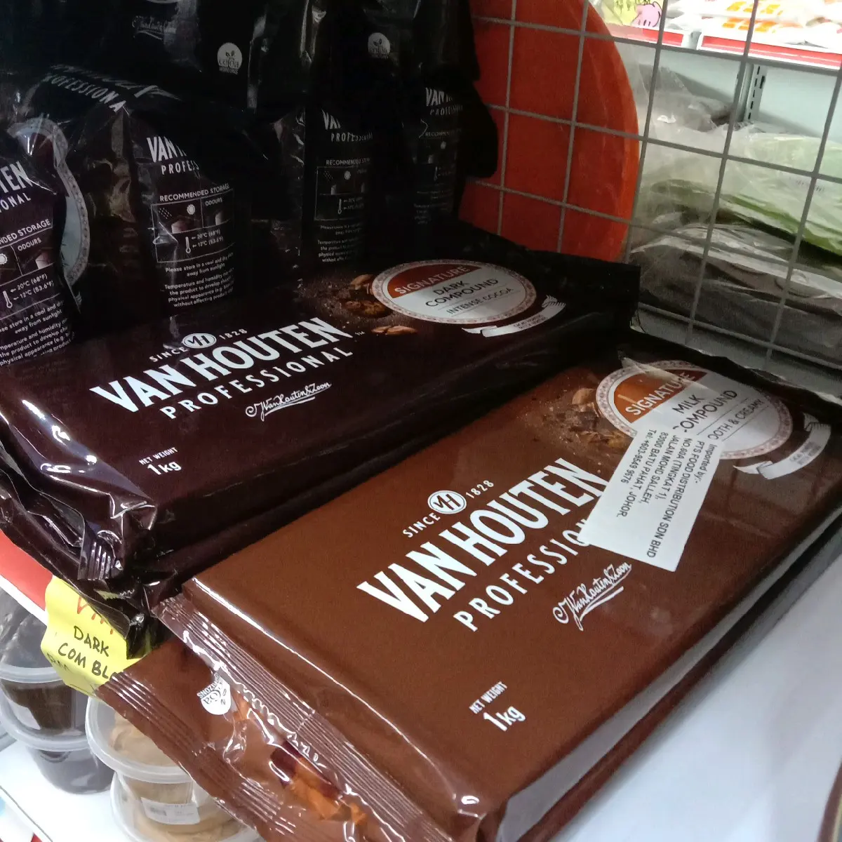 VAN HOUTEN CHOCOLATE BLOCK COMPOUND 1KG Food Baking