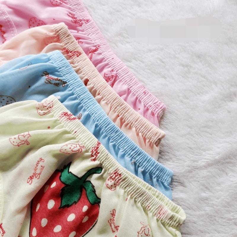 12 PCS Celana Dalam Anak Motif Strawberry untuk Usia 2-7 Tahun 2