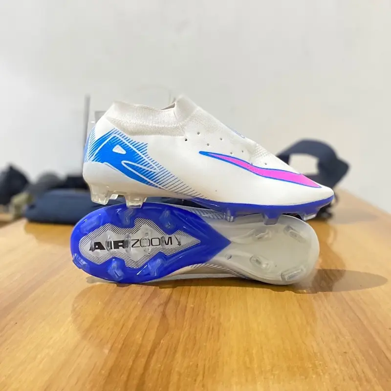 SEPATU BOLA LUNA BOOTS TERBARU TERLARIS 4