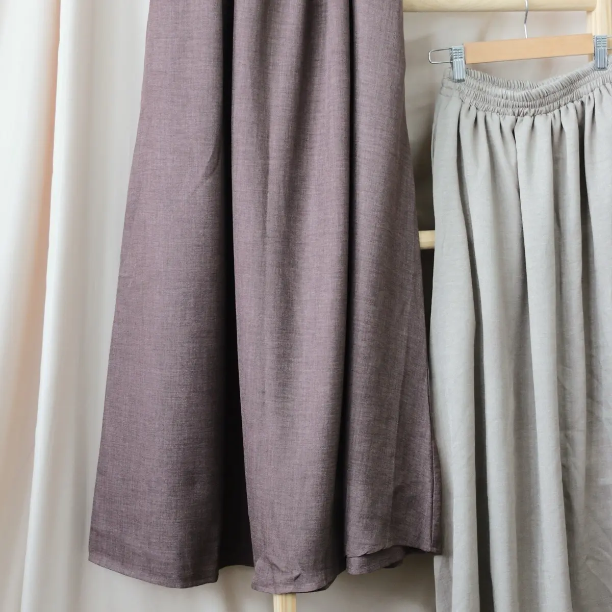 Maira Soft Linen Flowy Stretchable Skirt