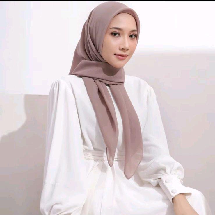Hijab segi empat Bela SQuare poly cotton Anti Letoy 3