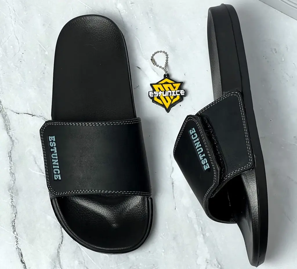 sandal selop pria premium , sandal pria terbaru 2024 , sandal model kekinian luar ruangan zebra hitam polos shoe  slides