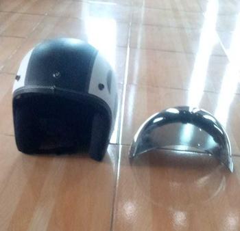 Product Review of Helm Bogo Kulit Full Leher Retro Wanita Dewasa SNI Motif Mata Panda Putih Kaca Datar Motor Motorcycle Sepeda from s**a 0