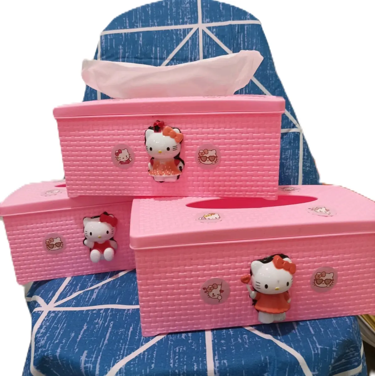 Tempat Tissue rotan pink Hello Kitty cute