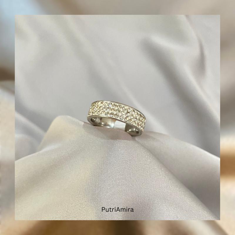 Cincin Titanium Keliling Permata 3