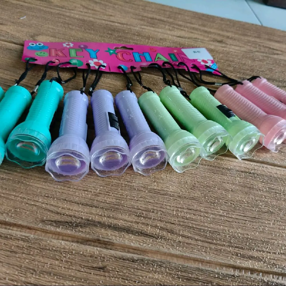 Senter Mainan Pengiriman Warna Random - Warna Cerah dan Menarik untuk Anak-anak