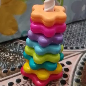 Indonesia Mainan Edukatif Spin Stack Rainbow - Mainan Stacking Warna- mainan edukatif anak pelangi Warni untuk Anak TK Meningkatkan Keterampilan Motorik Halus dan Kreativitas - Belajar