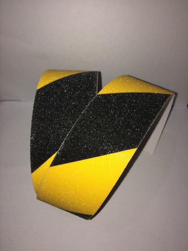 SAFETY WALK / ANTI SLIP / SLIP RESISTANT BLACK YELLOW lebar 5 cm 0