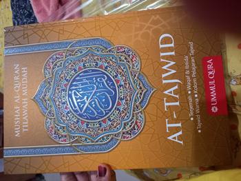 Product Review of Al-Quran At-Tajwid Ukuran JUMBO A4 HC Terjemah Waqaf Ibtida' Mushaf Al Qur'an At Tajwid Cocok Untuk Pemula Orantua Orang Tua Lansia Tajwid Warna Mudah Kolom Pelajaran Tajwid Waqof Ibtida Penerbit Ummul Qura from z**7 0