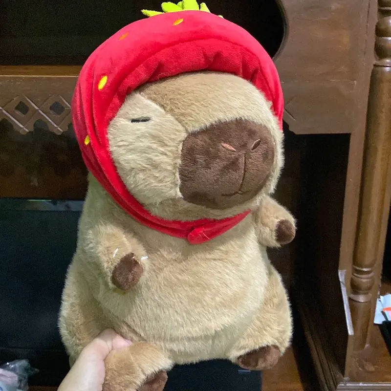 Capybara strawberry jumbo