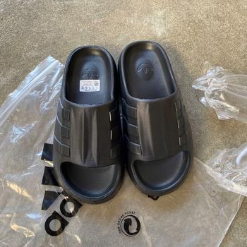 Product Review of Dép Đúc ADI Nam Nữ I Dép 3 Sọc Mẫu mới I Dép Thể Thao I Chất Liệu EVAI Quai Ngang DéP Đế Bằng from H**t 1