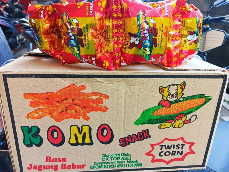 Product Introduction of Snack Chiki Komo Berhadiah Uang Jika Beruntung | Jajanan Snack Ciki Jadul | Snack Ciki Rasa jagung Panggang Berhadiah Isi 40 pcs Perkarton 7