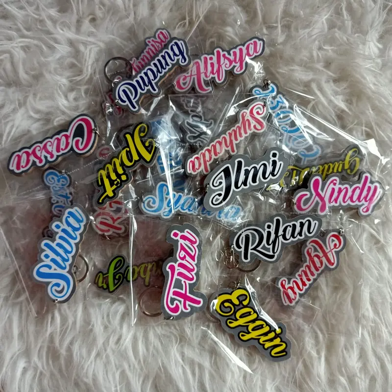 Gantungan Kunci Custom Nama Chains - Pilihan Warna Kayu MDF 1sisi 1