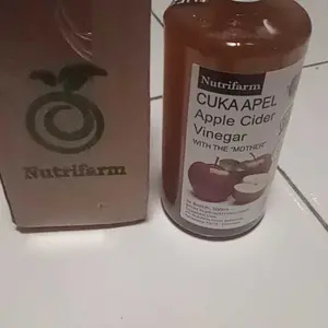 NUTRIFARM CUKA APEL 500ML / FREE GARAM HIMALAYA 30G / WITH MOTHER