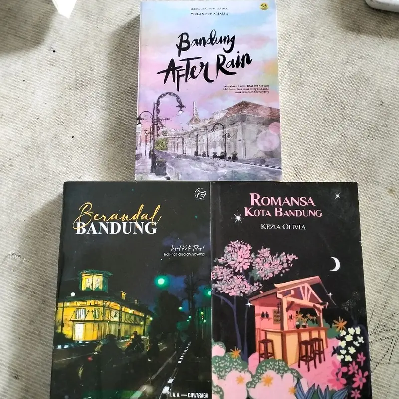 PAKET 3 BUKU / BANDUNG AFTER RAIN / BERANDAL BANDUNG / ROMANSA KOTA BANDUNG / BANDUNG AFTER RAIN 0