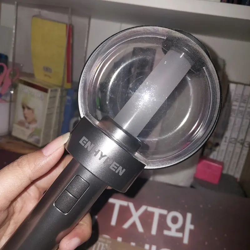 ENHYPEN LIGHT STICK VER 1 + free pc (unoff) + freebies 3