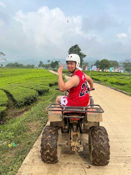 Product Review of CELANA BASKET BULLS SWINGMAN CELANA OLAHRAGA SPORT from M**n 1