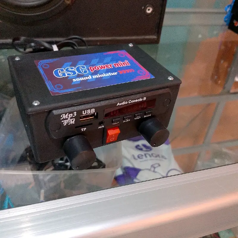 Amplifier mini 5 volt stereo fitur lengkap + MP3 Player, Bluetooth, Radio FM,Flashdisk dan Remote Subwoofer Bass 5