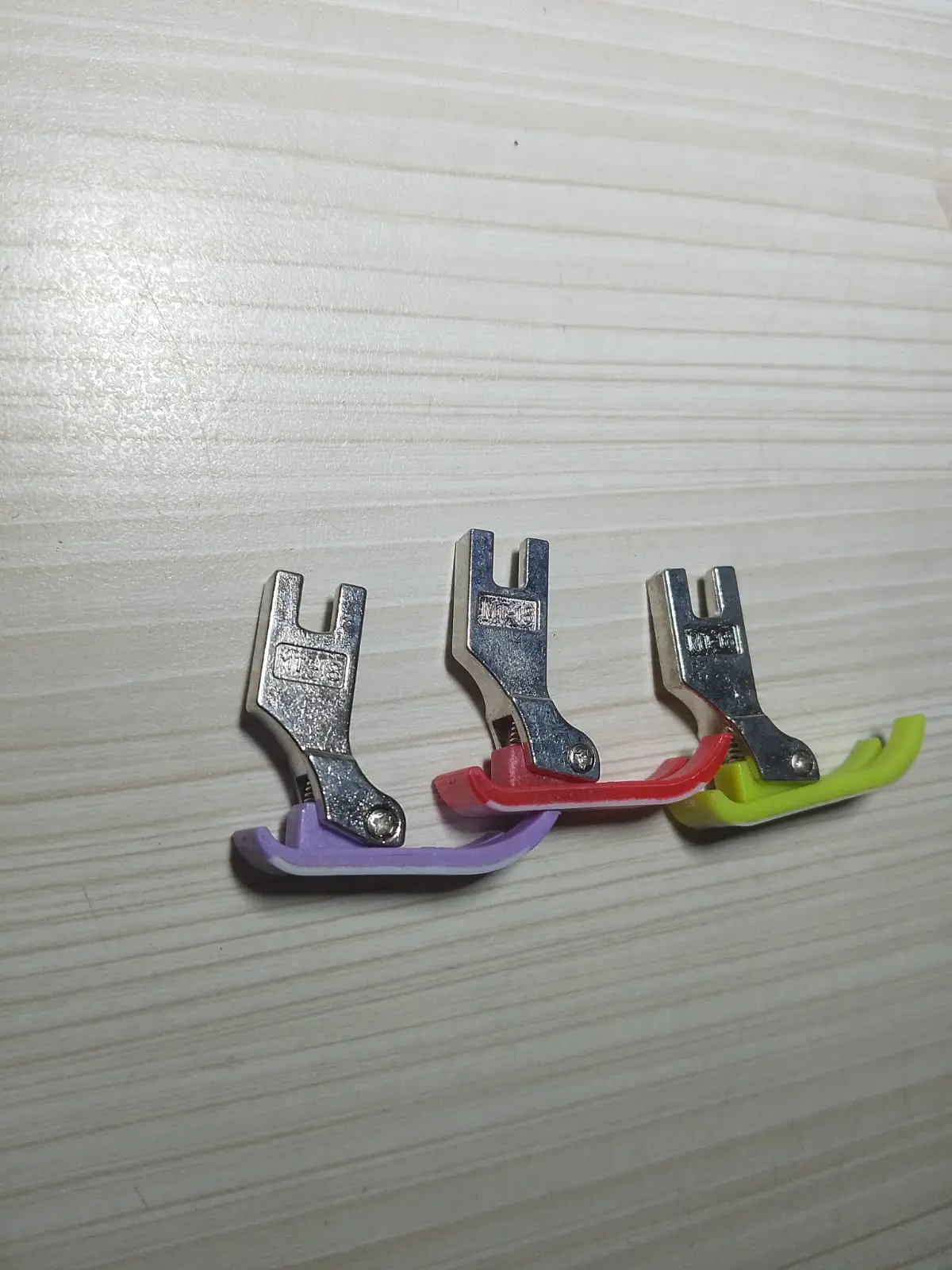 Sepatu Bebek Teflon MT-18 Untuk Jahit Bahan Licin Dan Halus / Kulit