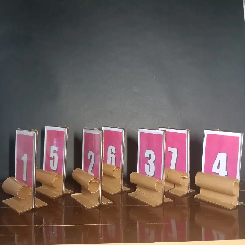 Akrilik Bening No Meja Desk Ukuran 10 x 6 cm Potrait L & Potrait T tebal 2mm 7