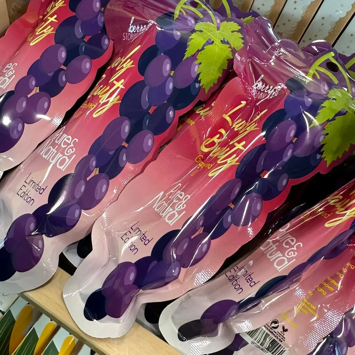 Berry Stoberry | Grapeseed Oil (Minyak Dagu)