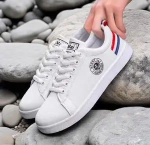 Sepatu COWO trendy masa kini Sepatu PASHION Sekolah Bisa di banyar di tempat Casual Shoes Pria Sneakers Kasual Snekers Kerja Hitam Black Putih ventela republic Fashion