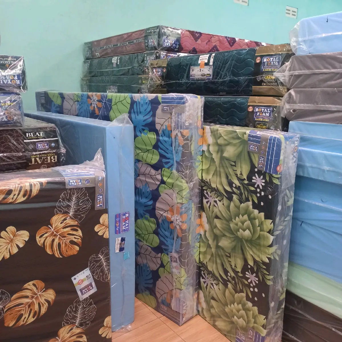 Kasur Busa Royal Foam 160x200x20 Density 24 Garansi 20 Tahun - Furniture Terbaik
