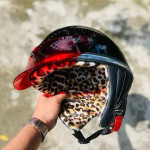 Helm Chips Klasik Kustom Busa Motif Leopard Listchrome include topi pet mura skena