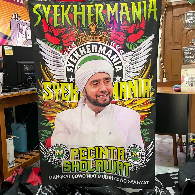 BENDERA SHOLAWAT HABIB SYECH TERMURAH LANGSUNG KIRIM 0