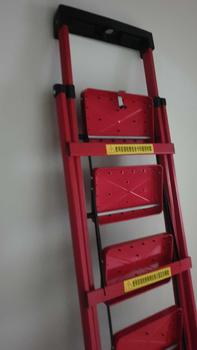 Product Review of Reaim 3-7 Step Tangga Lipat Multifungsi / Tangga Lipat Rumah 4 step dan 5 step / Baja Karbon Tebal Anti Licin Pegangan Tangan Tangga Bisa Dilepas / Household Ladder Tangga Rumah 3/4 Step 1,17M // 1,45M // 1.8M Hitam Merah Putih from S**t 0