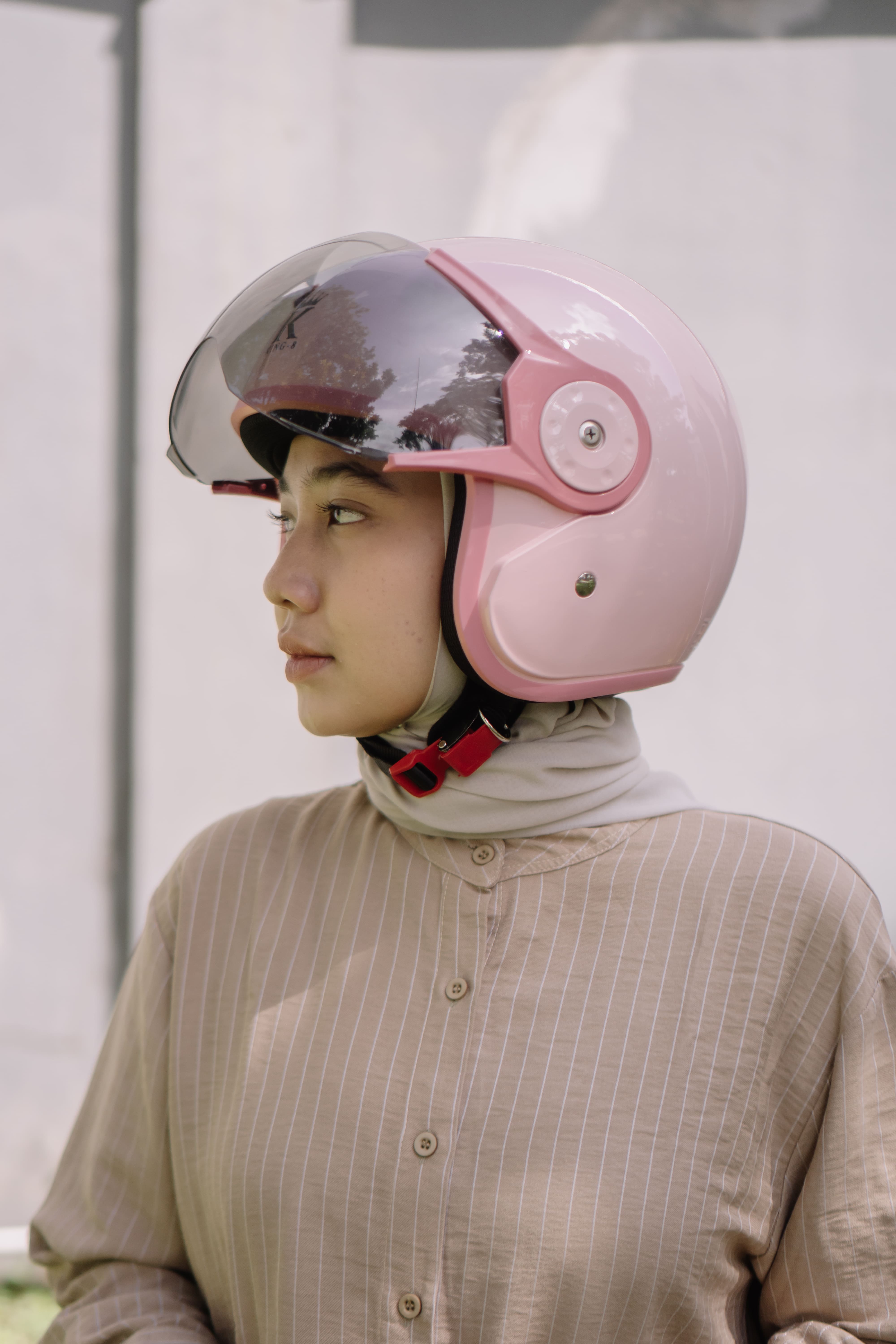 Helm Cepol Hijab Wanita Terbaru 2026 King8 Modesta Bogo Cewek Kekinian