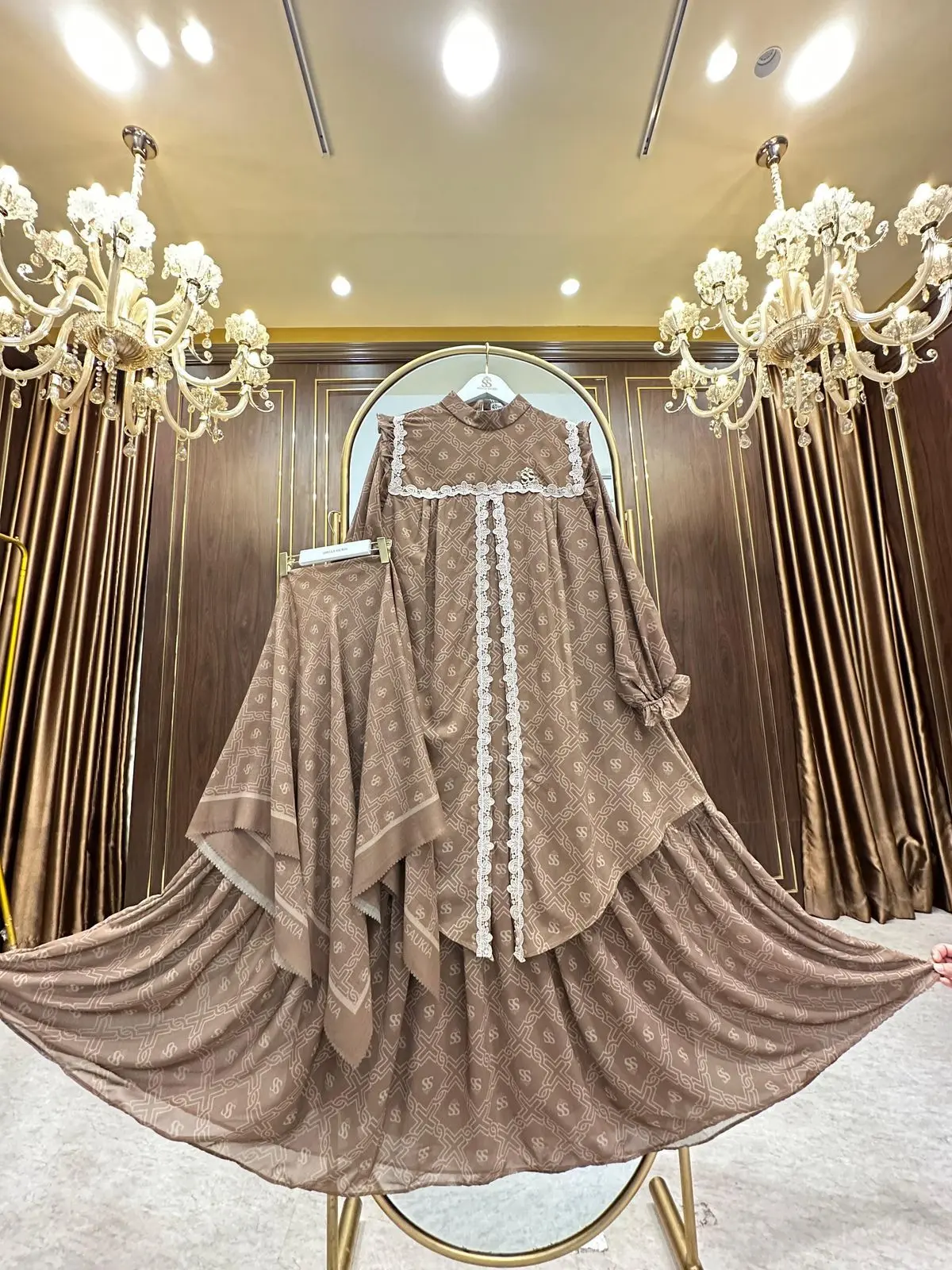 SET DRESS SHELLA SAUKIA+ hijab