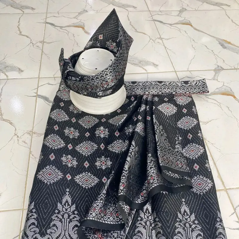 Tanjak balong raje kreasi Motif riau 1