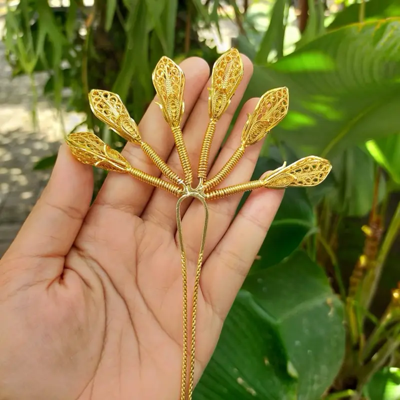 Cucuk Dan Bros Cempaka Kendari Tembaga Lapis Emas Handmade Cucuk Dan Bros Cempaka Kendari Tembaga Lapis Emas Handmade