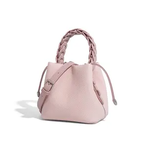 Tas tangan kasual terbaru yang serbaguna, tas keranjang modis dari kulit asli, tas selempang wanita kulit sapi, tas bahu dengan gaya kasual.