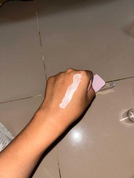 Product Review of ESASKIN (Paket) Peeling Spray dan Body Serum - Spesial Kulit Belang Mencerahkan Tubuh Serum Badan Kaki tangan from z**z 2