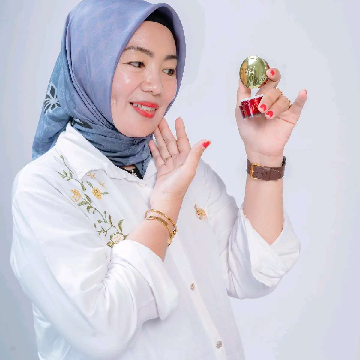 YFA Beauty cream All In one naturar tone up + level up skin tone + Hydrates skin