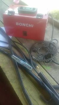 Product Review of MESIN LAS MIG/MMA FREE KAWAT LAS Lengkap MERK BONCHI 900w 130Amper from B**k 0