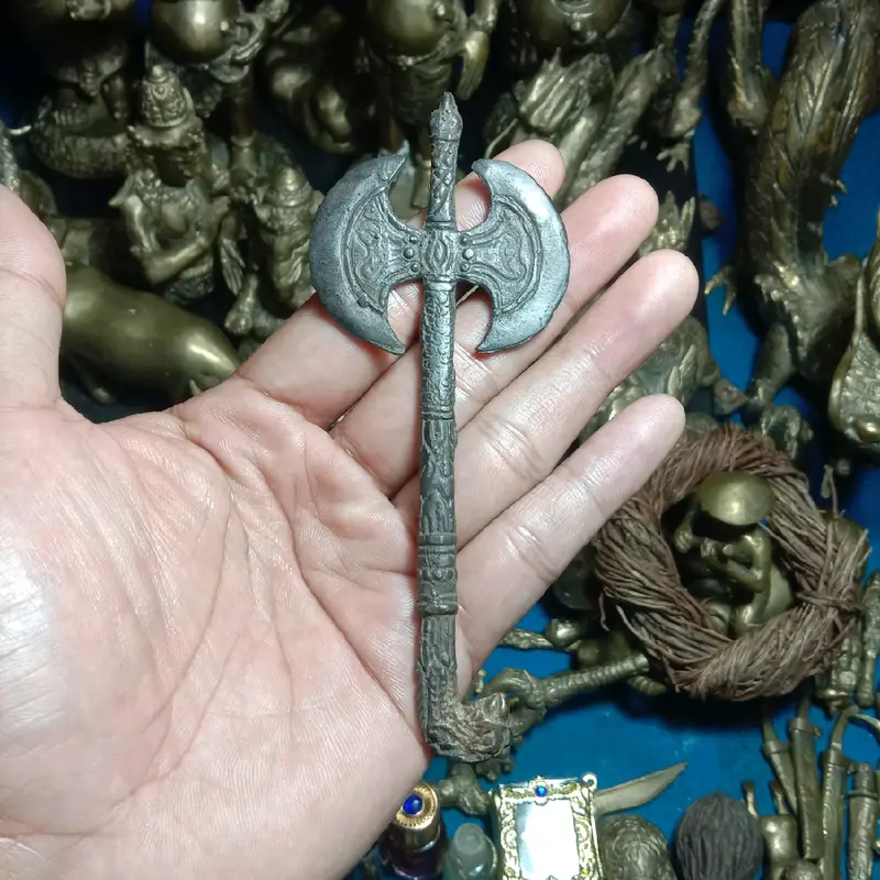 Hiasan Patung Kapakk Geni 212 Wiro Sableng Namanya 4