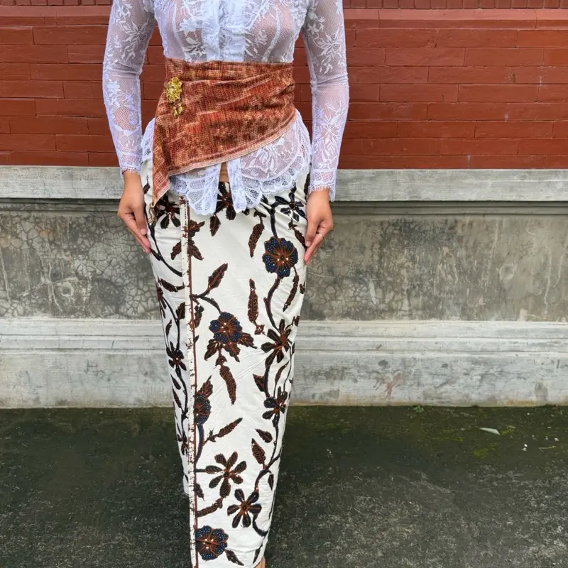 Kamen Batik Bledak Semi Original Elegan