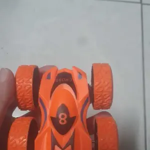 Mainan Mobil Monster Memutar 360 Derajat Mobilan Putar Bolak Balik Tahan Banting Inersia Cars Turnable Head Vehicles Turn Shockproof Inertia Friction Powered Push and Go Toy Kids Cars Mainan Anak Laki dan Perempuan Bisa Cod