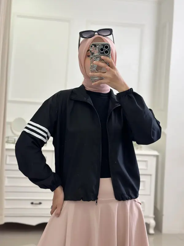Alfan - Jaket Crop Parasut - Atasan untuk Olahraga Wanita 5