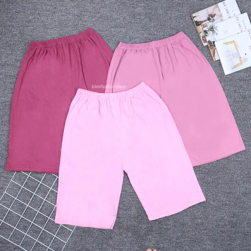 (Polos) Celana Wanita Selutut Pendek Big Size Muat Sampai Super Jumbo / Dalaman Harian Adem Murah Santai 1