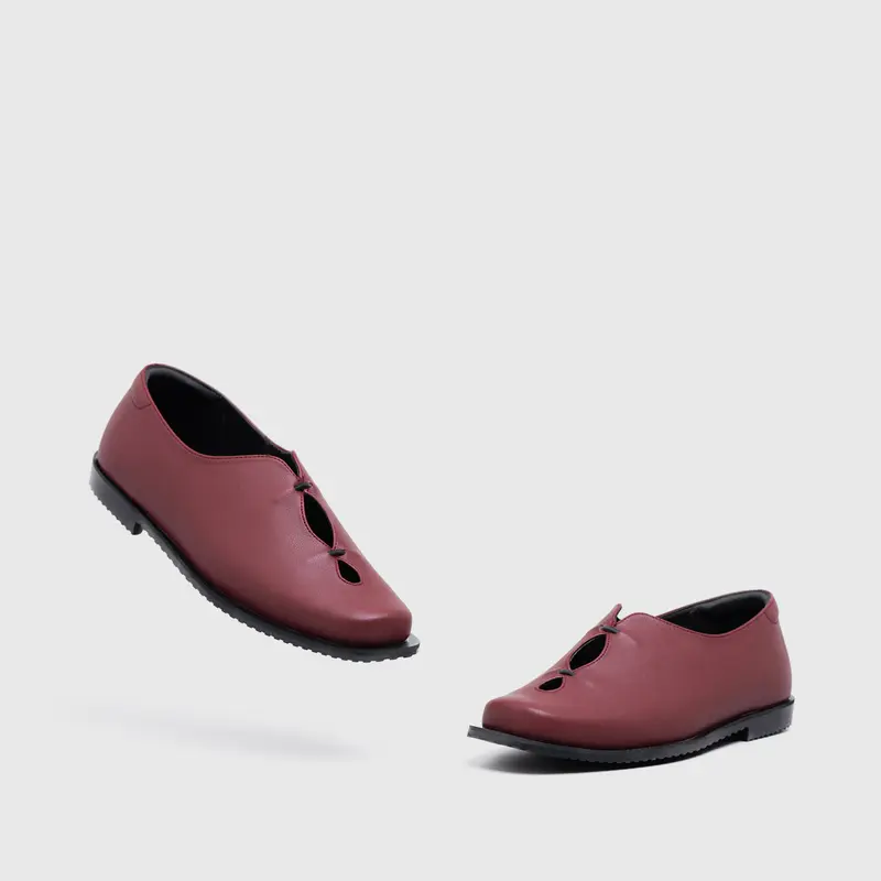 Adorableprojects - Yashica Flat Shoes Maroon 4