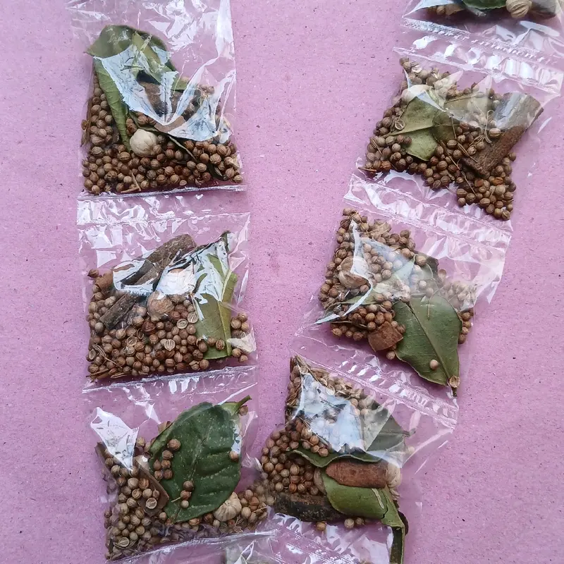 Rendang Sederhana Bumbu Rendang Renceng 1 Isi 10 1