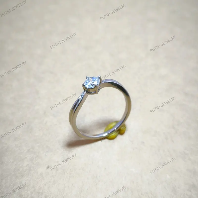 Cincin Solitaire Body Safary Model Daily dari Putih Jewelry Shop - Simple & Elegant 1